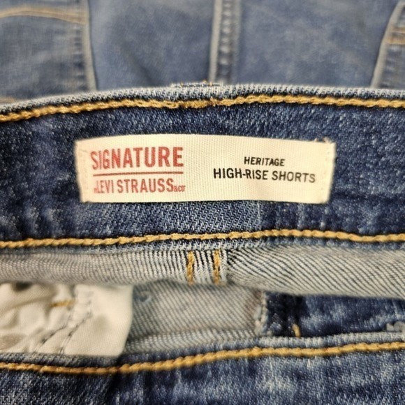 Levi's Signature Strauss Blue Jeans Shorts Women's Size 16 High Rise Heritage - Picture 5 of 13